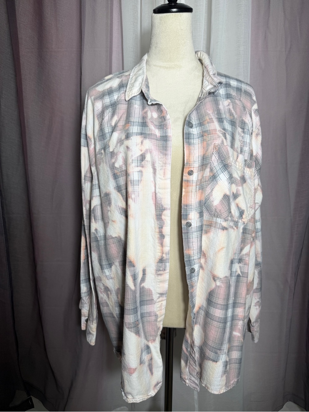 Eddie Bauer Splatter Line Button-Up Flannel in Pink & Gray